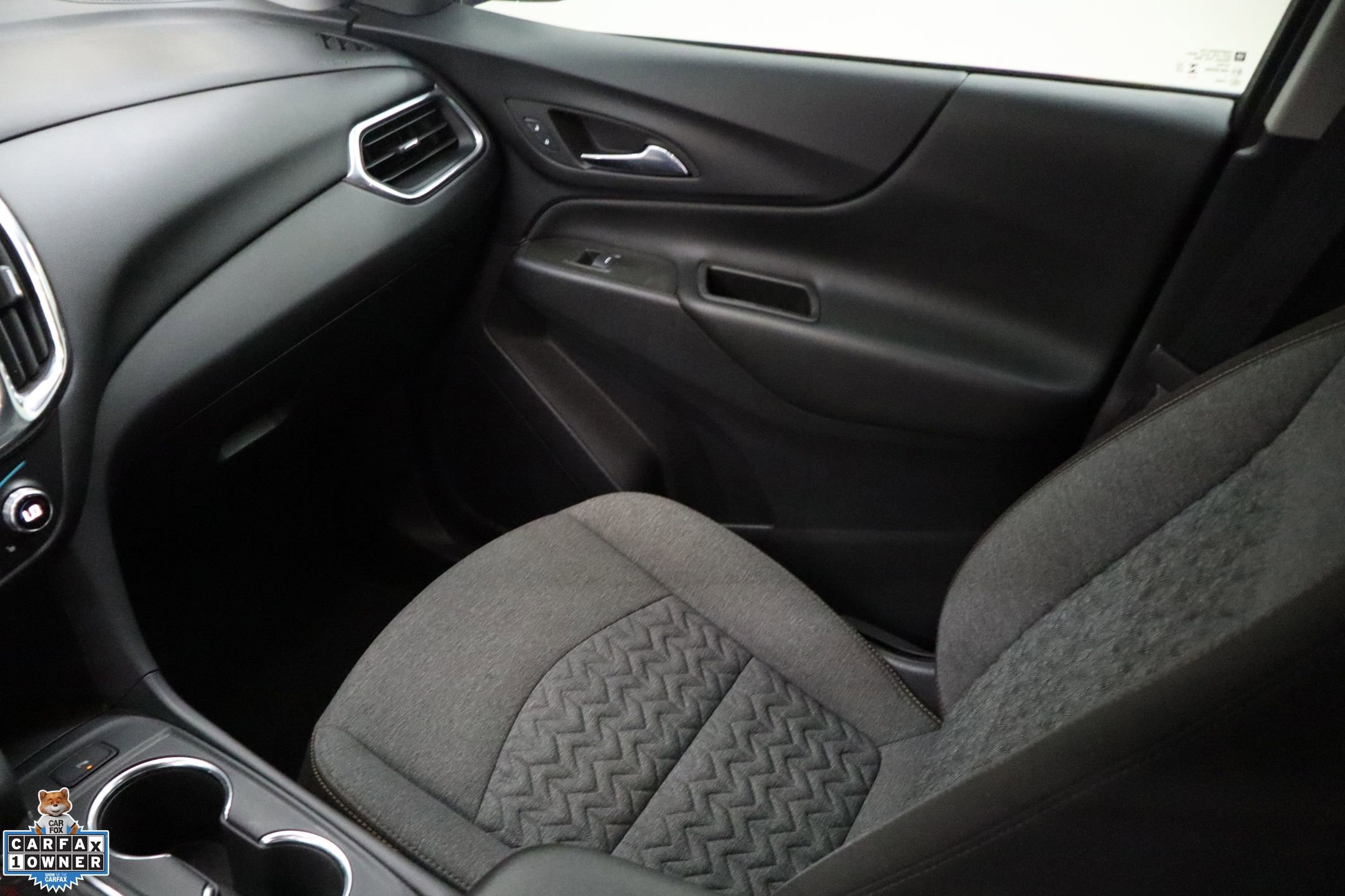 Used 2024 Chevrolet Equinox LT FWD image 24