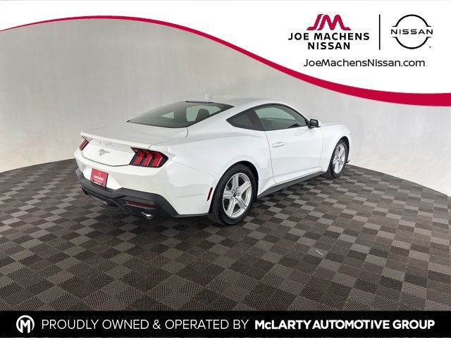 Used 2026 Ford Mustang Coupe RWD image 5