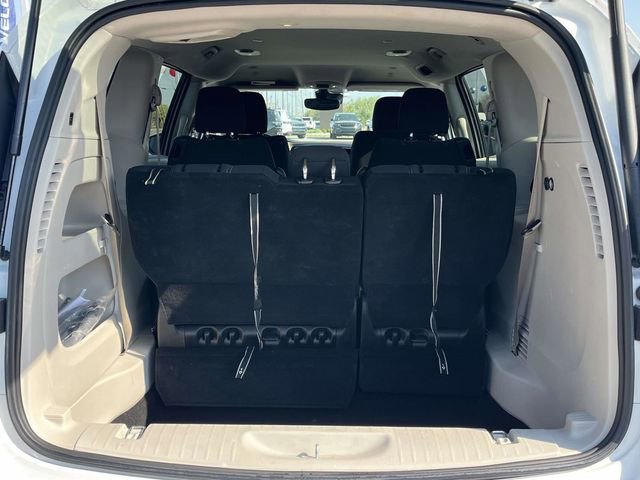 Used 2023 Chrysler Voyager LX FWD image 20