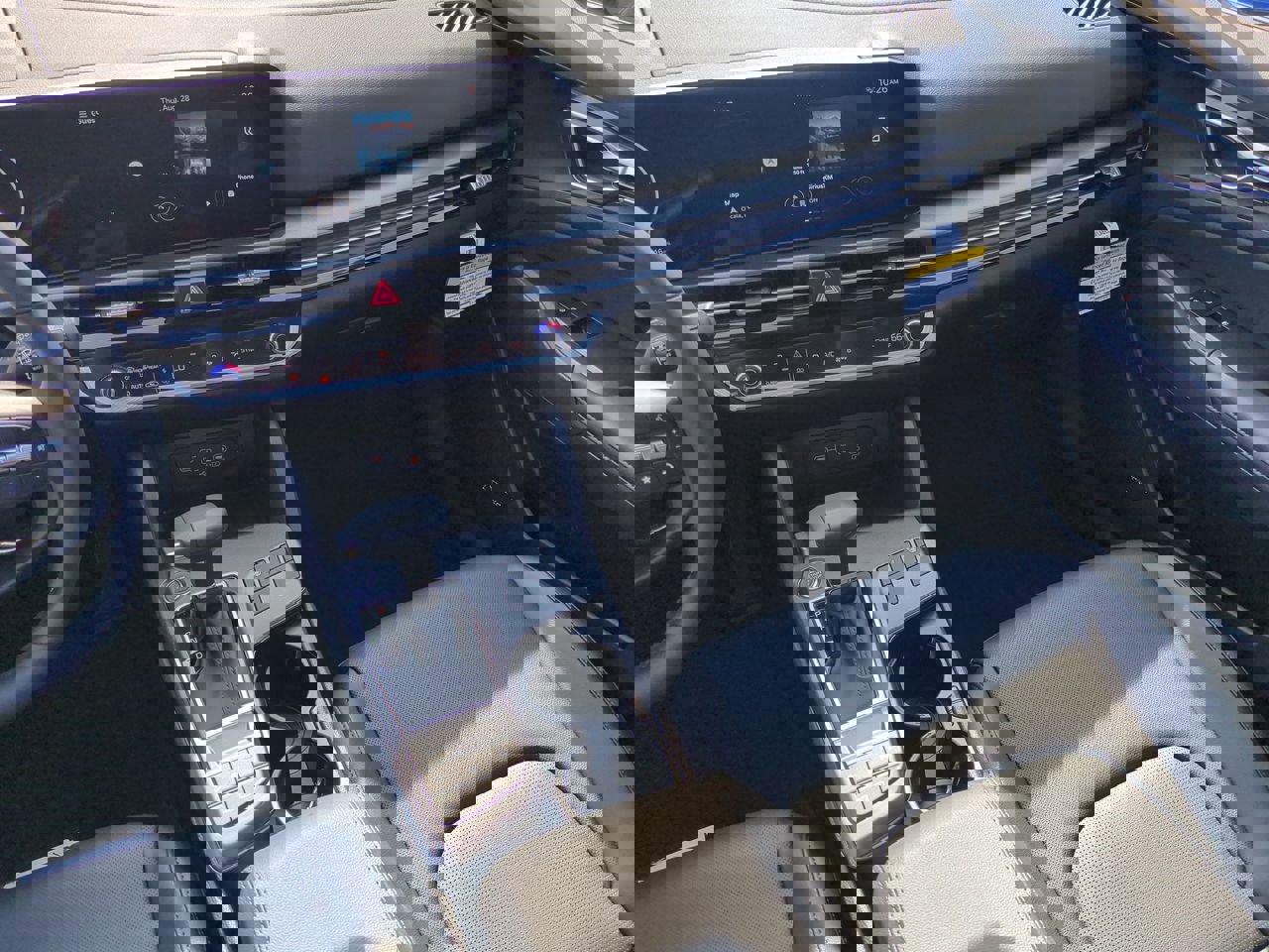 New 2026 Kia Sportage SX image 13