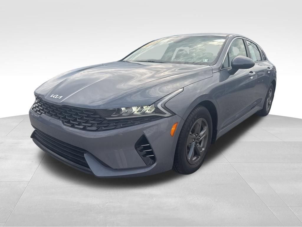 Used 2023 Kia K5 LXS image 2