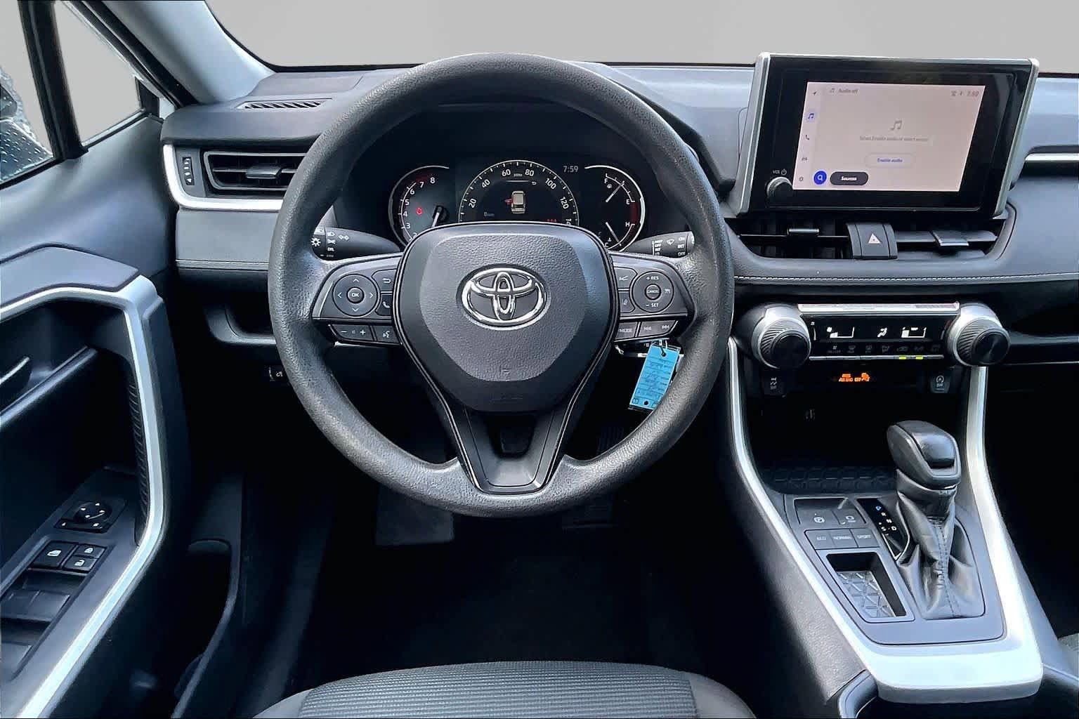 Used 2024 Toyota RAV4 LE FWD image 6