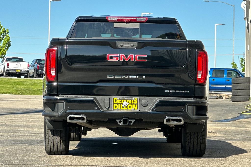 Used 2025 GMC Sierra 1500 Denali w/ Denali Reserve Package AWD/4WD image 5