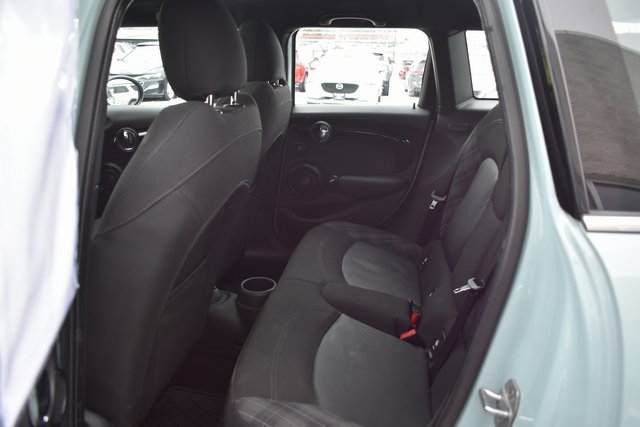 Used 2019 MINI Cooper S image 35