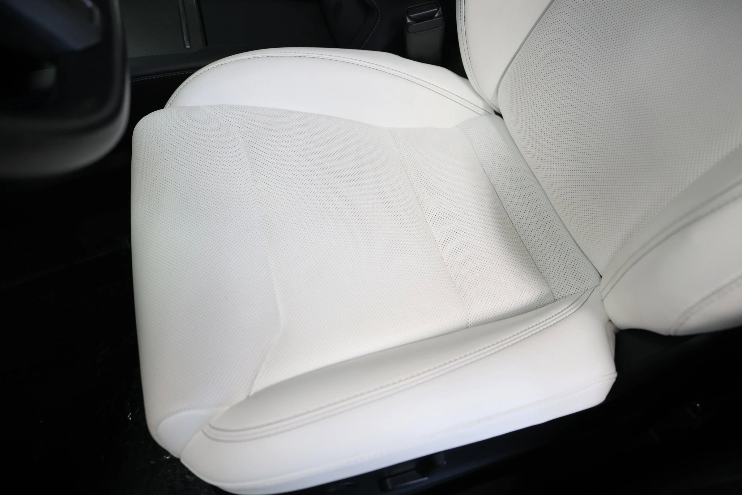 Used 2018 Tesla Model X P100D image 25