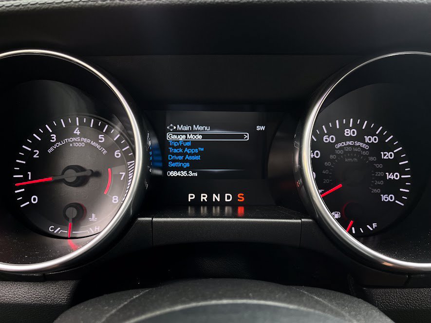Used 2019 Ford Mustang Coupe w/ Black Accent Package RWD image 14