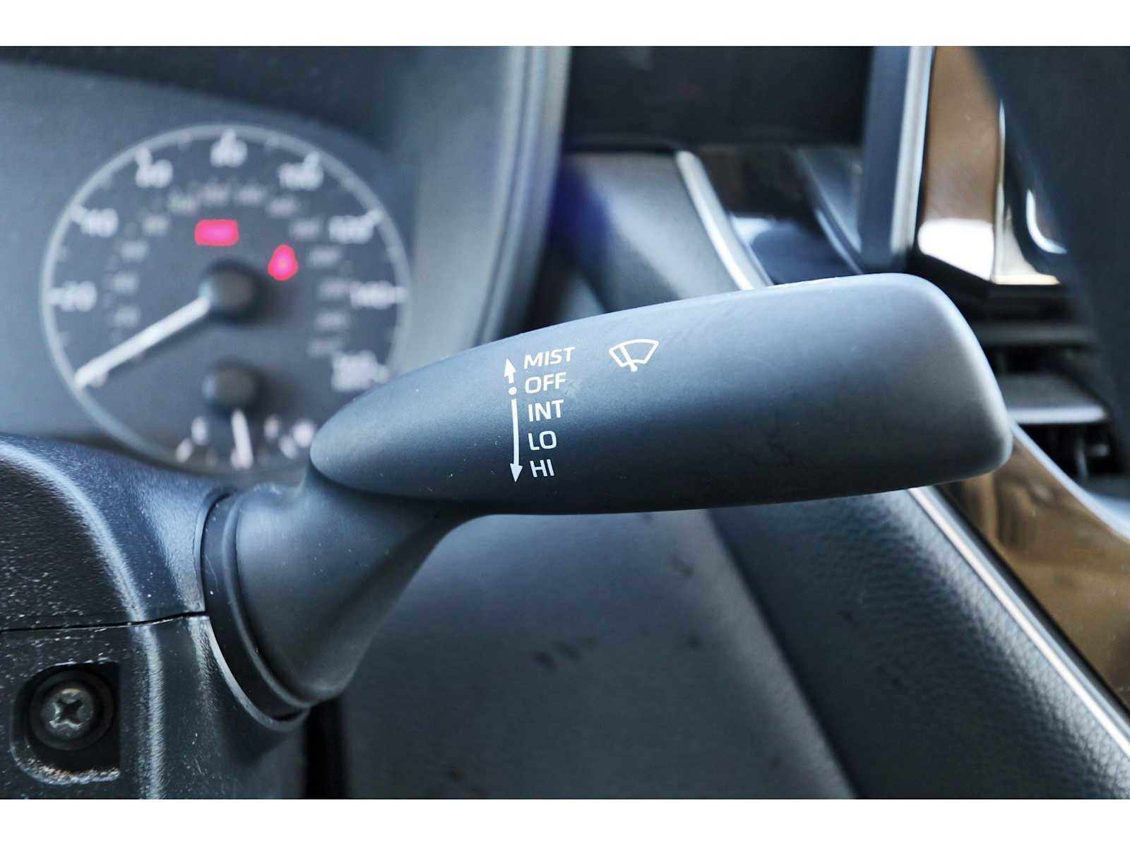 Used 2024 Toyota Corolla LE image 18