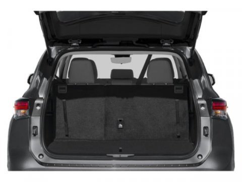 Used 2024 Toyota Highlander XLE image 11