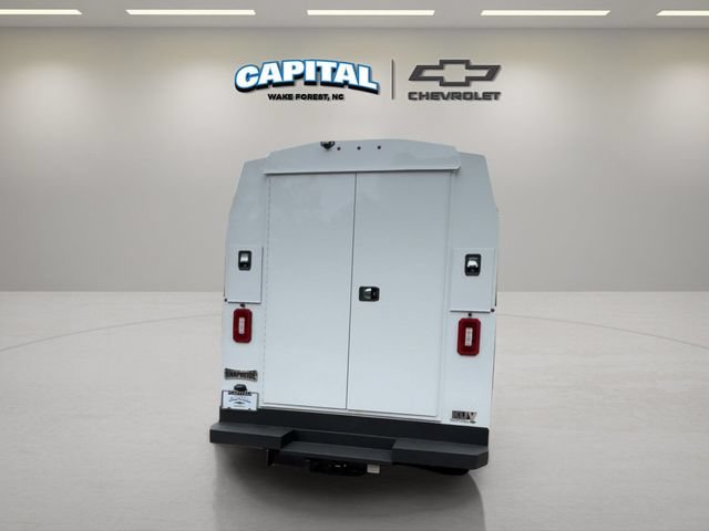 New 2025 Chevrolet Express 3500 w/ Power Convenience Package RWD image 4