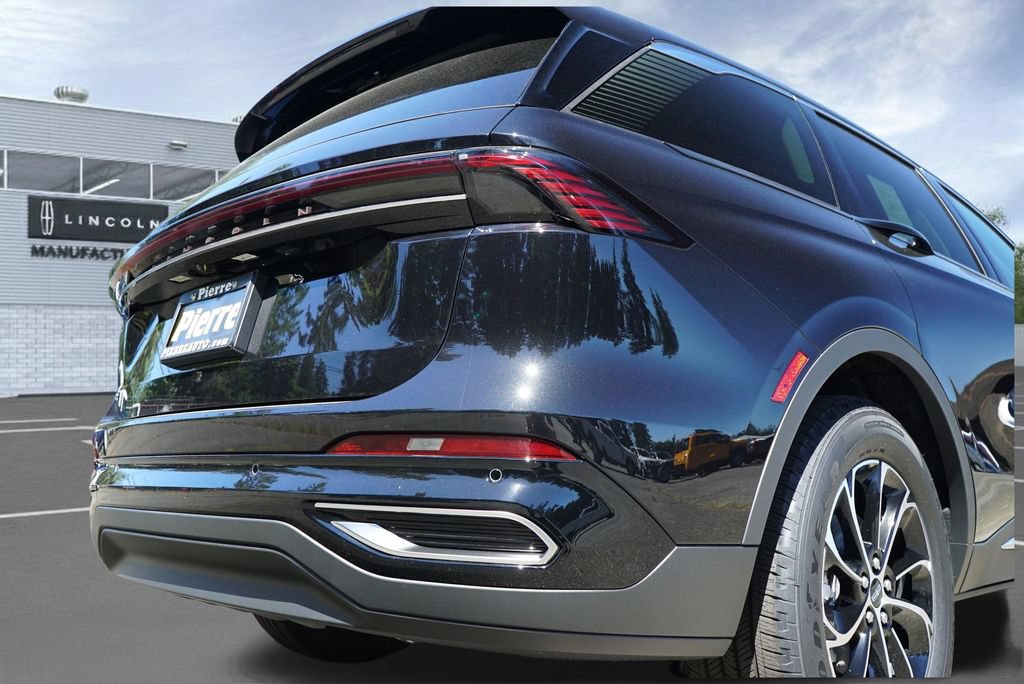 New 2026 Lincoln Nautilus Premier w/ Equipment Group 102A AWD/4WD image 29