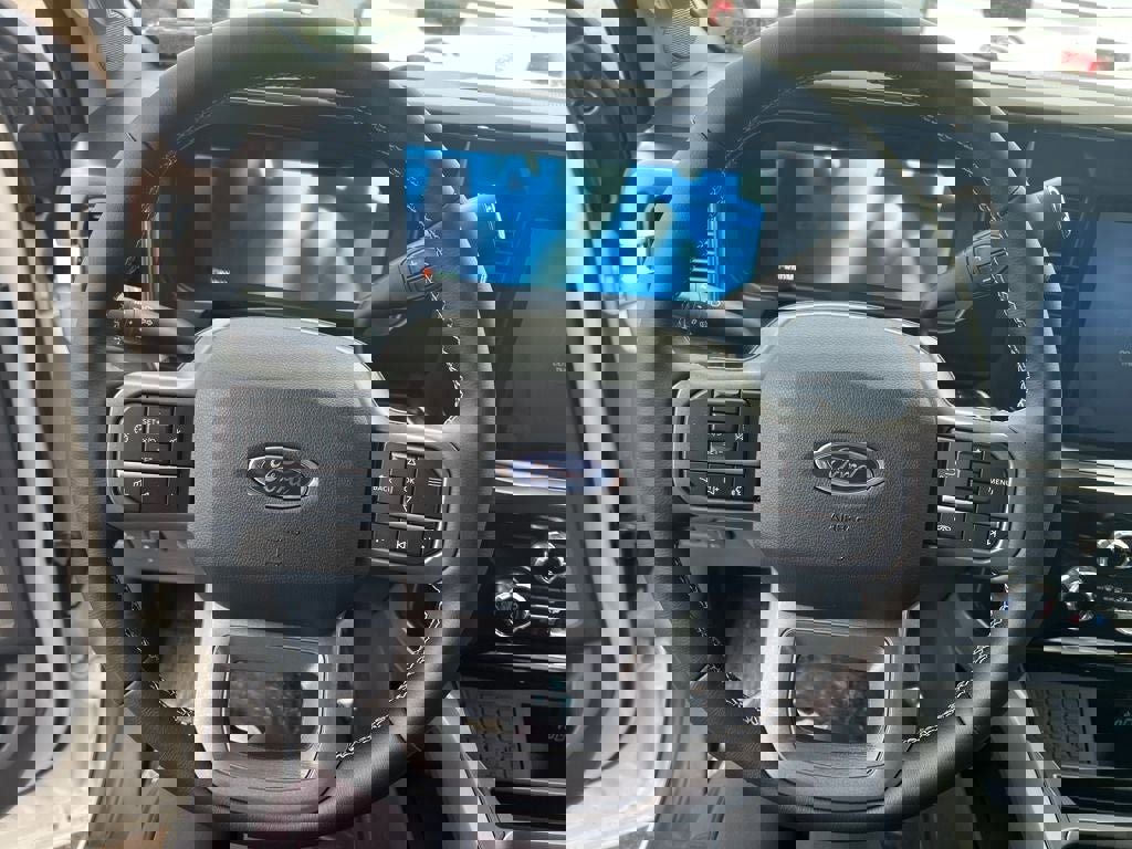 New 2026 Ford F250 Lariat image 14