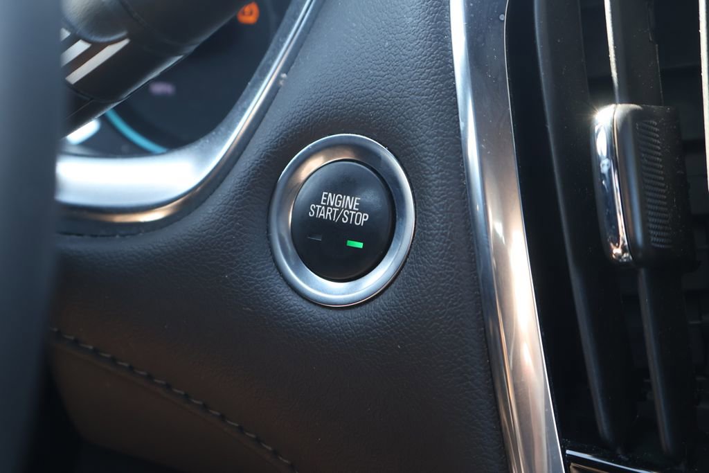 Used 2023 Chevrolet Traverse LT w/ LPO, Floor Liner Package AWD/4WD image 29