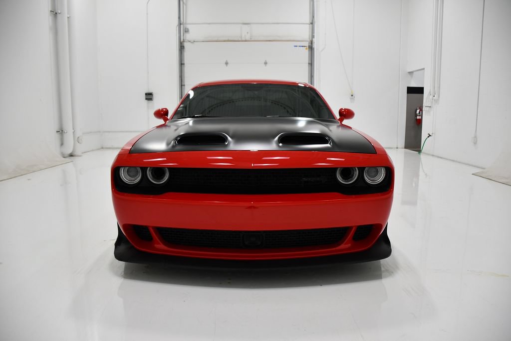 Used 2023 Dodge Challenger SRT Hellcat RWD image 2