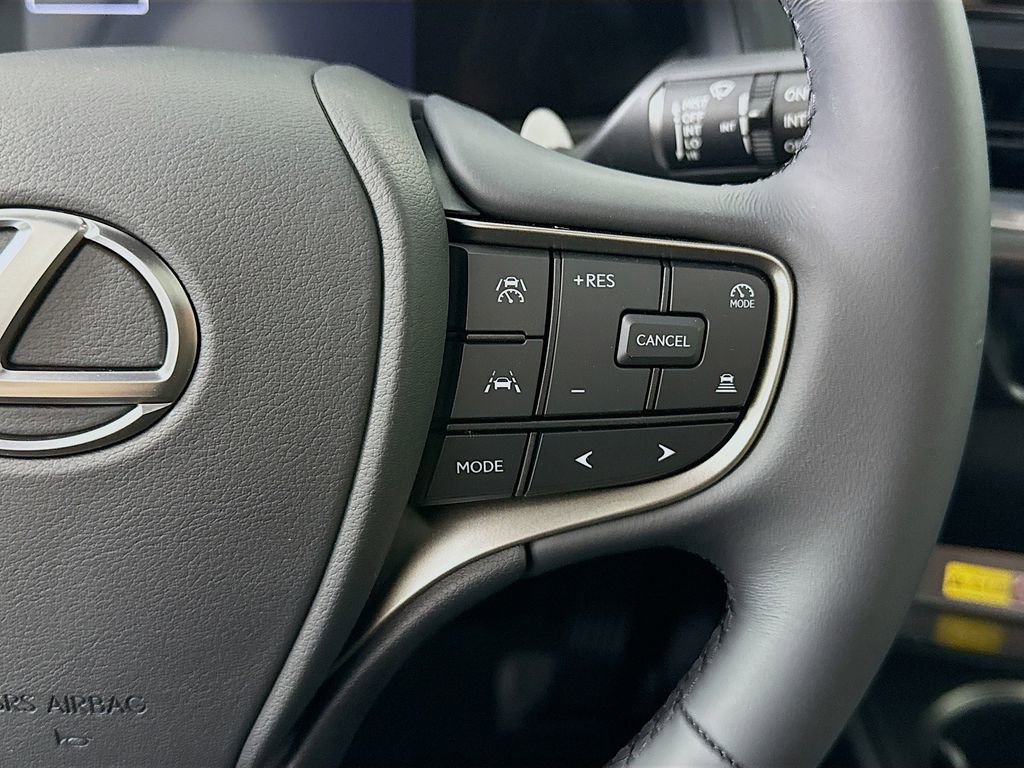 New 2026 Lexus UX 300h FWD image 12