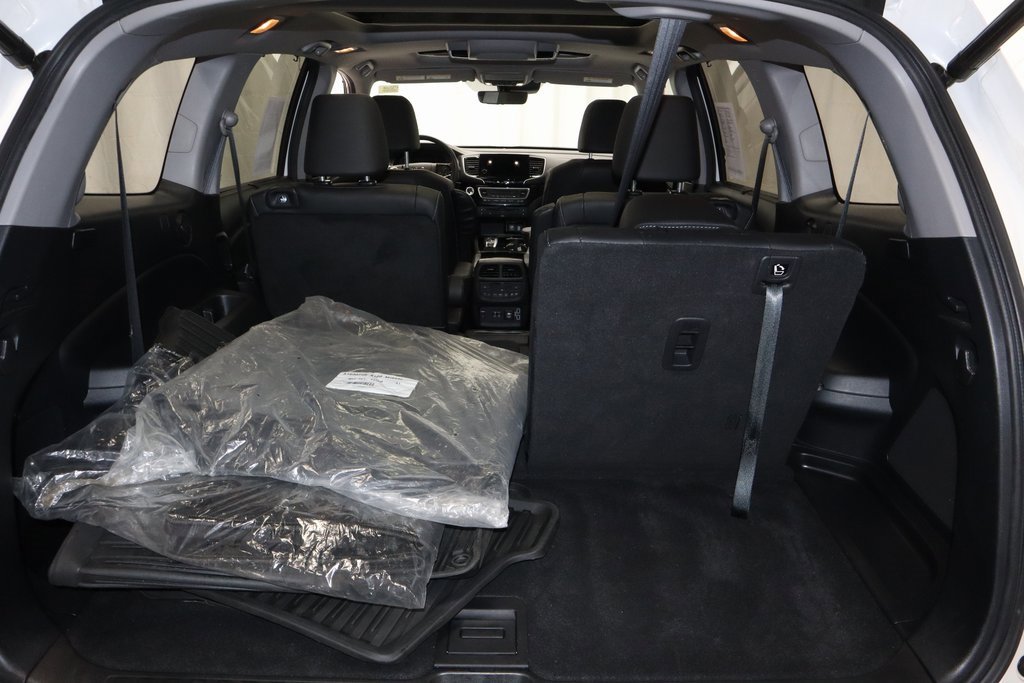 Used 2022 Honda Pilot Elite image 16