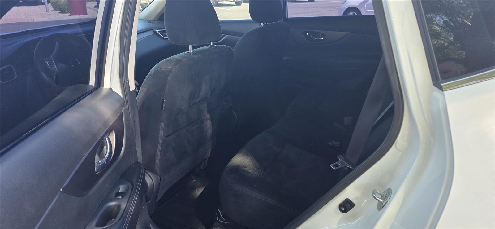 Used 2016 Nissan Rogue S FWD image 13