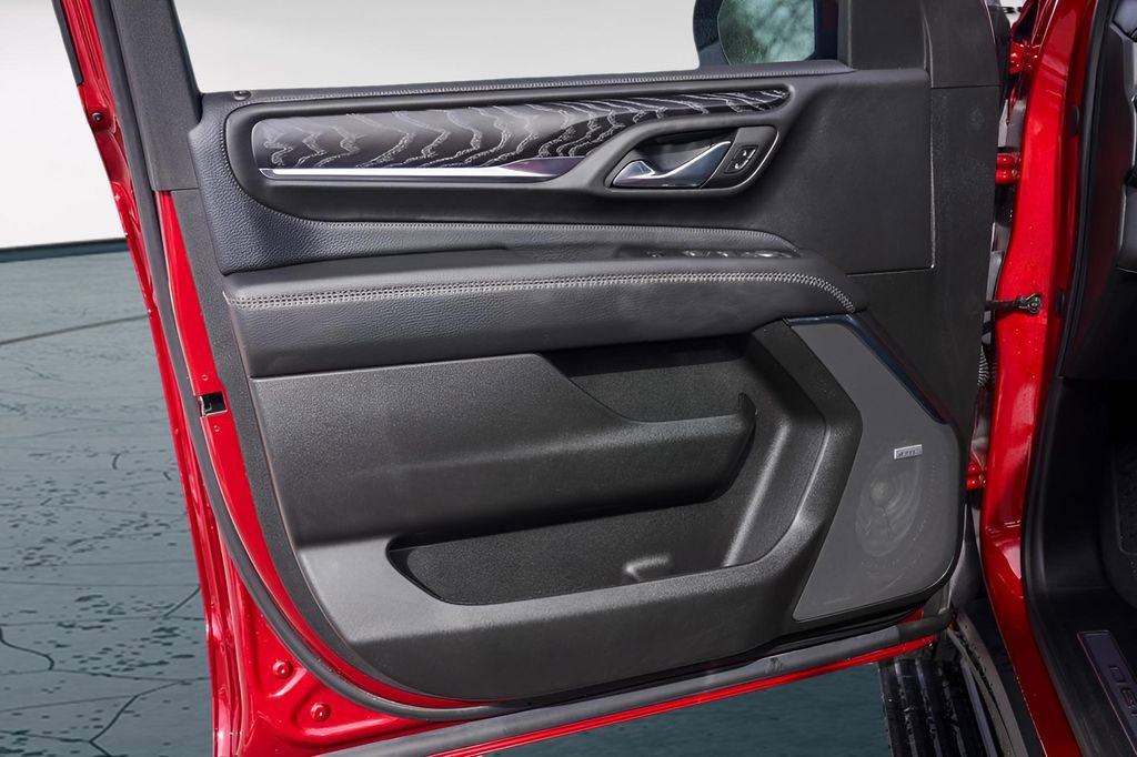 Used 2023 GMC Yukon Denali image 28