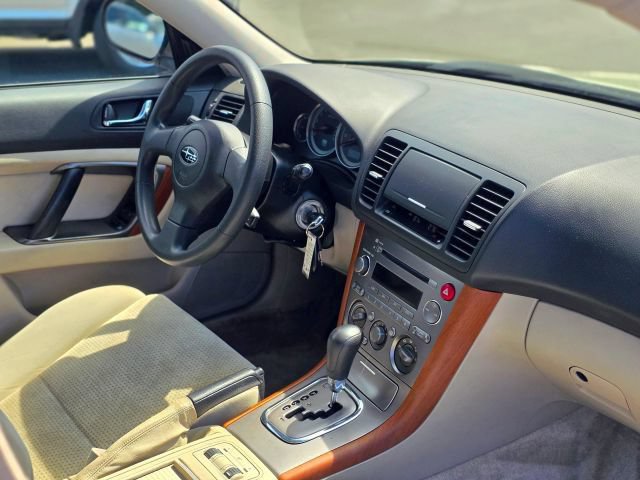 Used 2005 Subaru Outback 2.5i AWD/4WD image 20