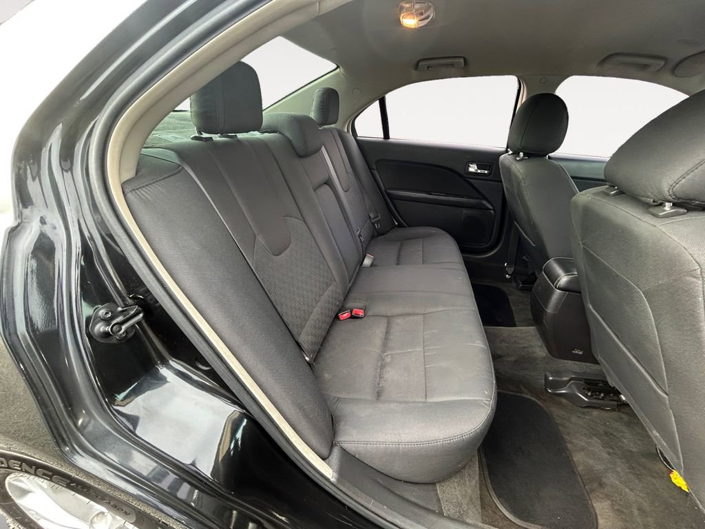 Used 2012 Ford Fusion SE image 11