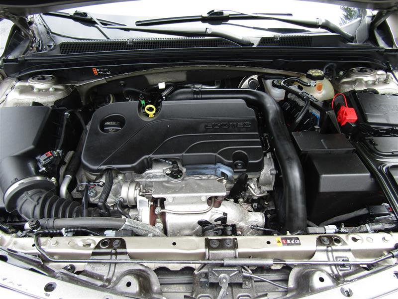 Used 2022 Chevrolet Malibu LT image 39