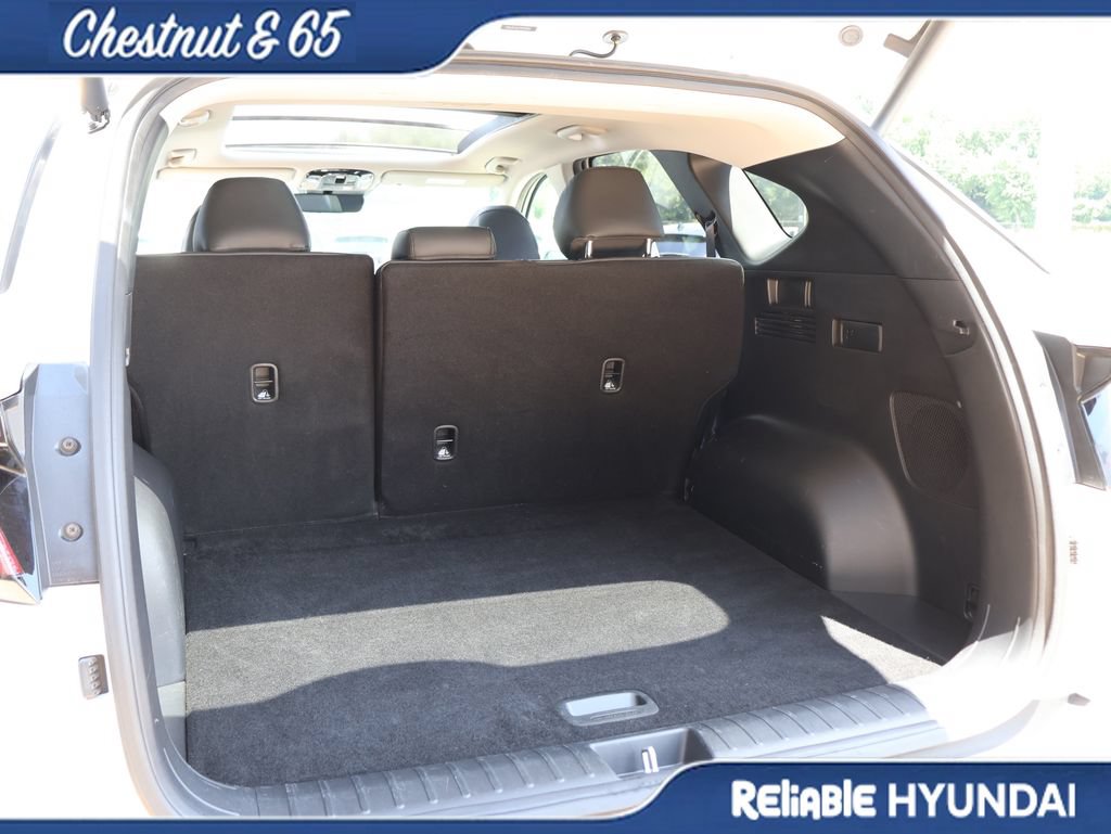 Used 2023 Hyundai Tucson Limited FWD image 16