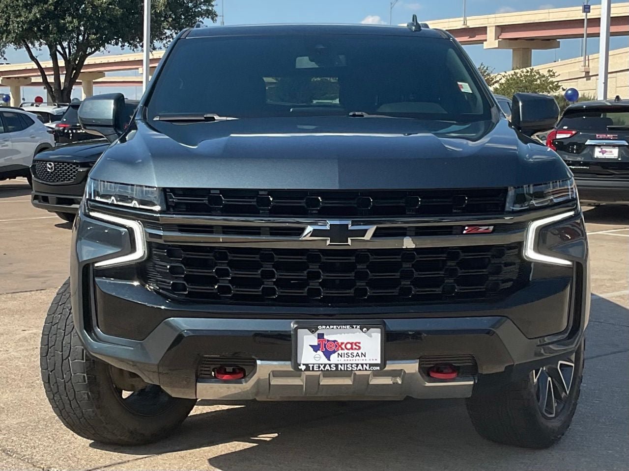 Used 2021 Chevrolet Tahoe Z71 AWD/4WD image 2