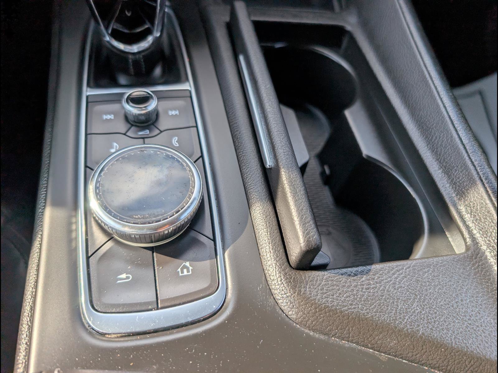 Used 2023 Cadillac CT5 Luxury w/ Cold Weather Package RWD image 18