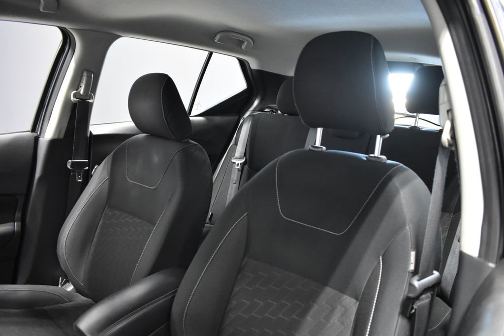Certified 2022 Nissan Kicks SV FWD image 16