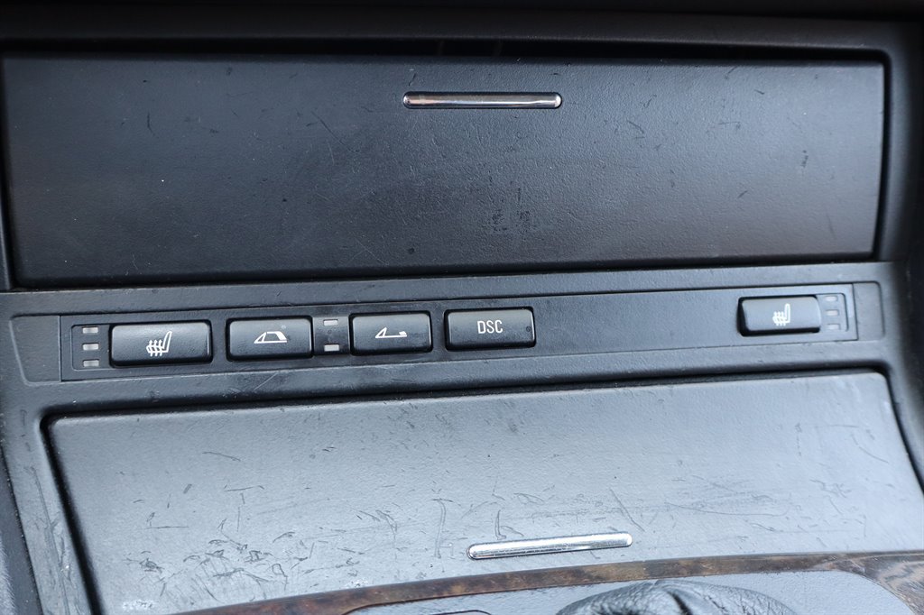 Used 2004 BMW 325Ci Convertible RWD image 28