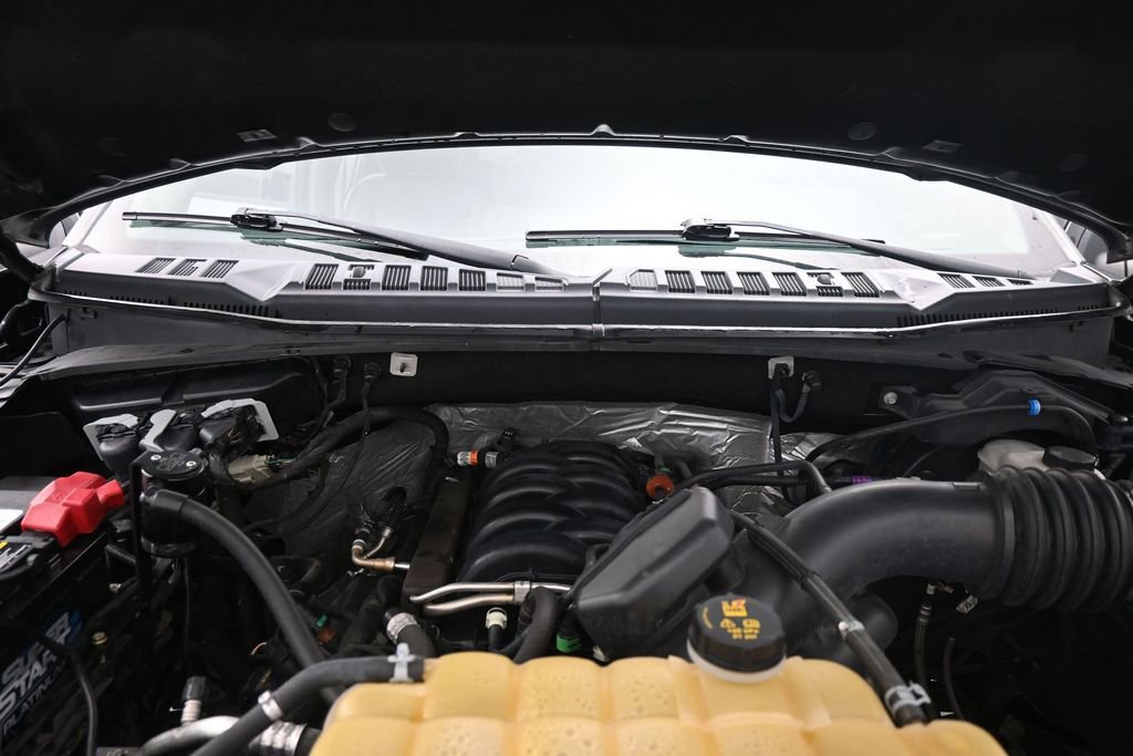 Used 2019 Ford F150 XLT w/ Equipment Group 302A Luxury AWD/4WD image 23