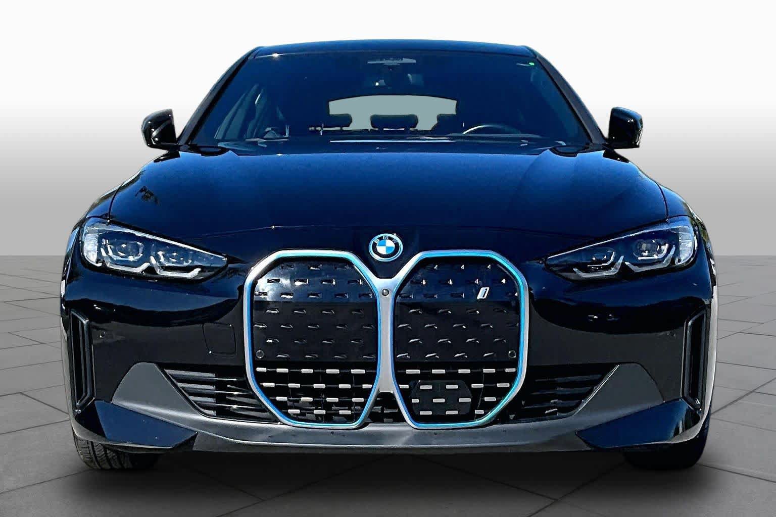 Used 2024 BMW i4 eDrive40 RWD image 3