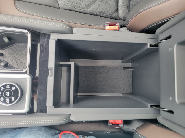New 2026 Nissan Pathfinder Platinum AWD/4WD image 39
