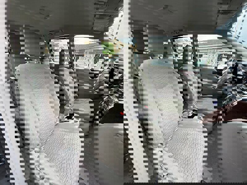 Used 2016 Nissan Quest S image 13