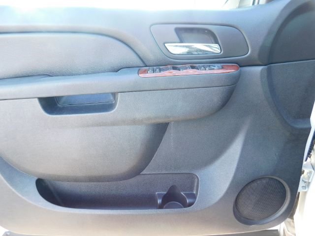 Used 2011 Chevrolet Avalanche LS w/ Regional Value Package image 10