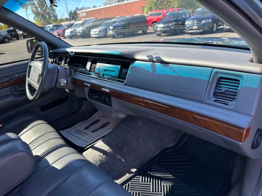 Used 1993 Mercury Grand Marquis LS image 23