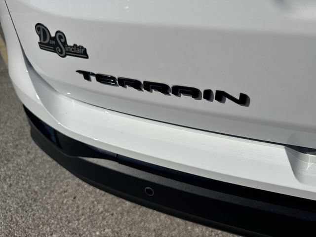 Used 2023 GMC Terrain SLT w/ Tech Package FWD image 31