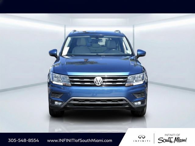 Used 2018 Volkswagen Tiguan SEL image 2