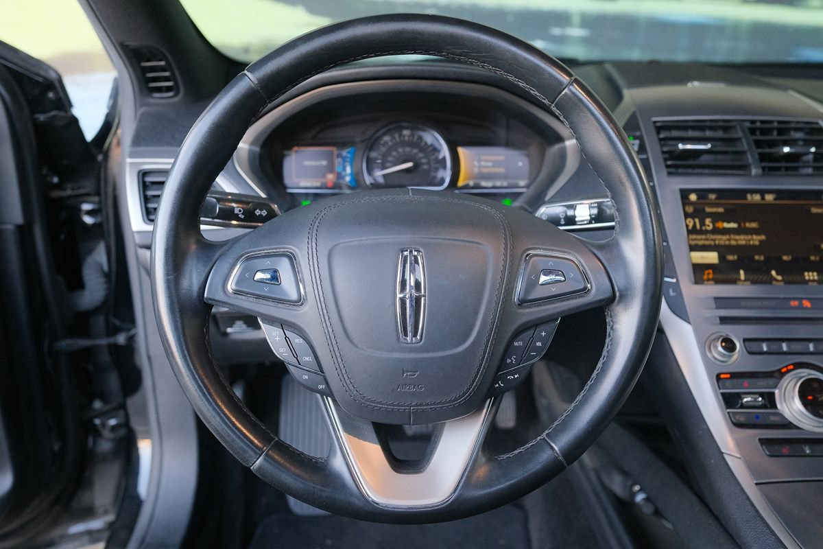 Used 2017 Lincoln MKZ Select FWD image 16