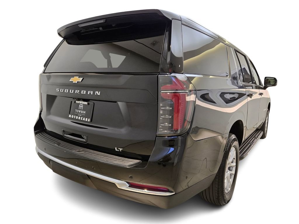Used 2025 Chevrolet Suburban LT AWD/4WD image 9
