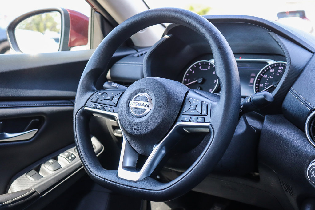 Used 2023 Nissan Sentra SV FWD image 12