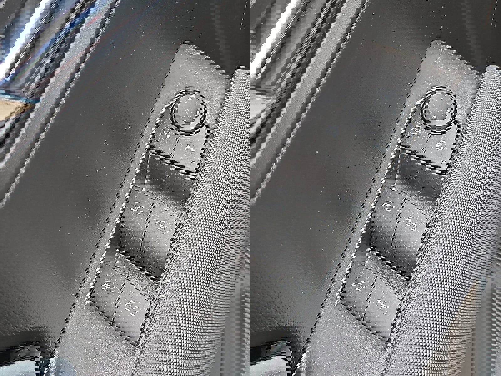 New 2025 Chevrolet Colorado Z71 image 13