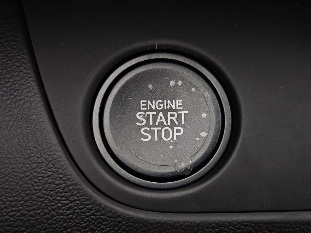 New 2026 Hyundai Elantra SEL FWD image 21