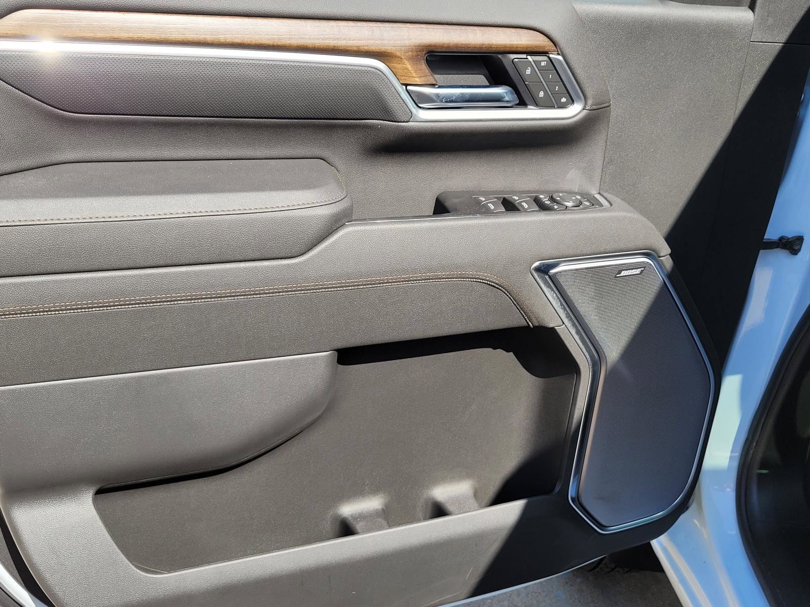 New 2026 Chevrolet Silverado 3500 High Country w/ High Country Premium Package AWD/4WD image 13