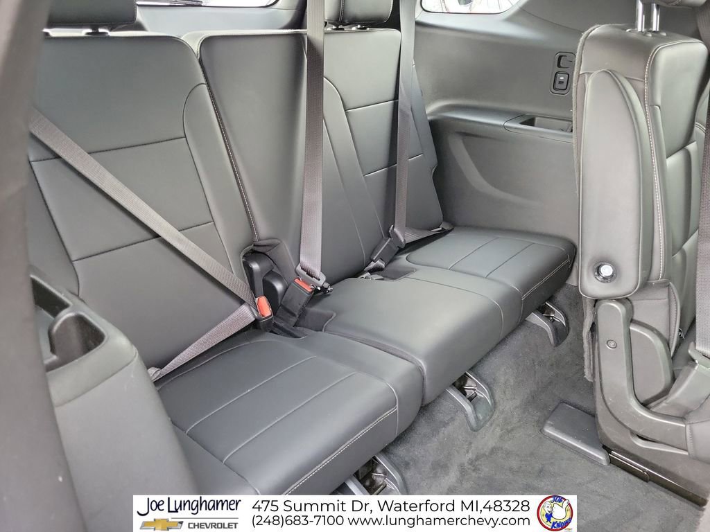 Used 2023 Chevrolet Traverse LT w/ LPO, Floor Liner Package image 27