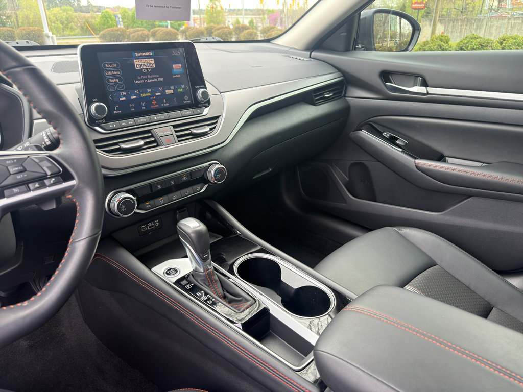 Certified 2025 Nissan Altima 2.5 SR image 23