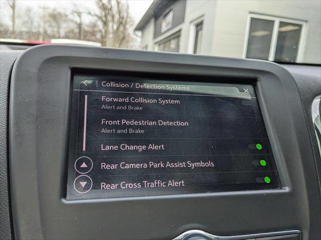 Used 2024 Chevrolet Equinox RS image 30