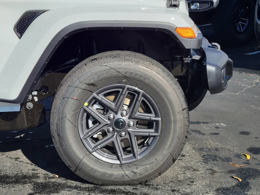New 2026 Jeep Gladiator Sport AWD/4WD image 20