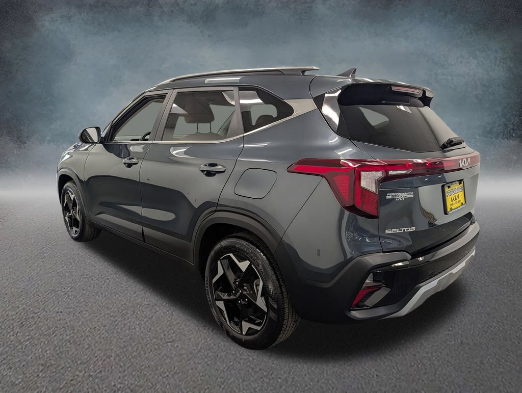Used 2024 Kia Seltos EX AWD/4WD image 6