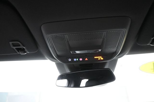 Used 2024 Chevrolet Equinox EV RS FWD image 12