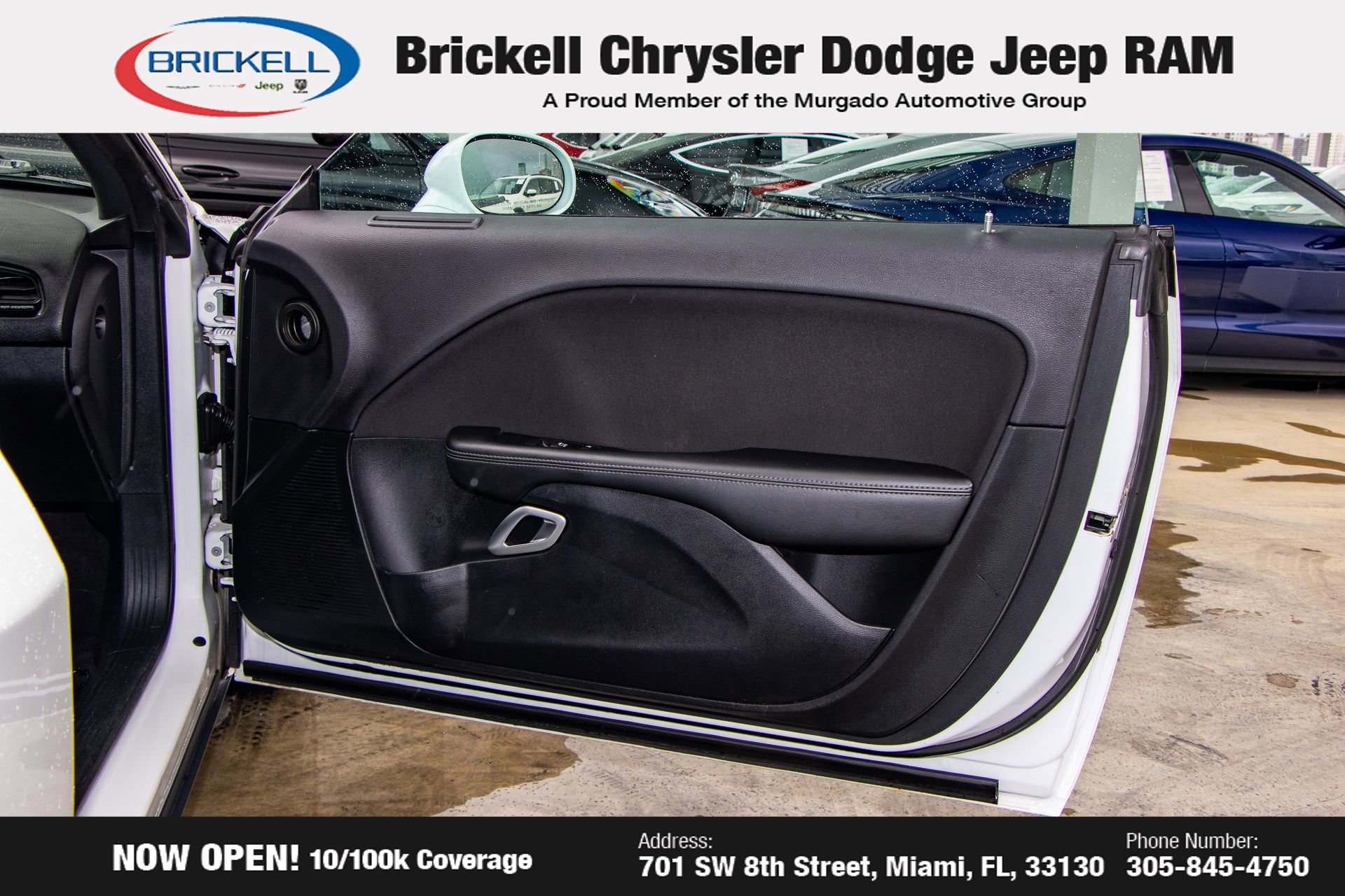 Used 2017 Dodge Challenger SXT image 10